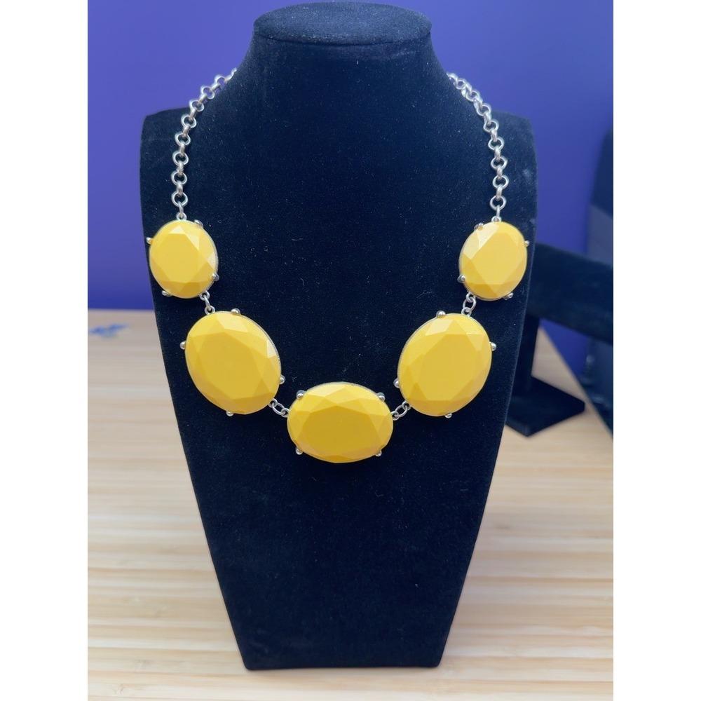 Yellow Statement Necklace Faceted Oval Stones Silver Tone 17-20 Inch